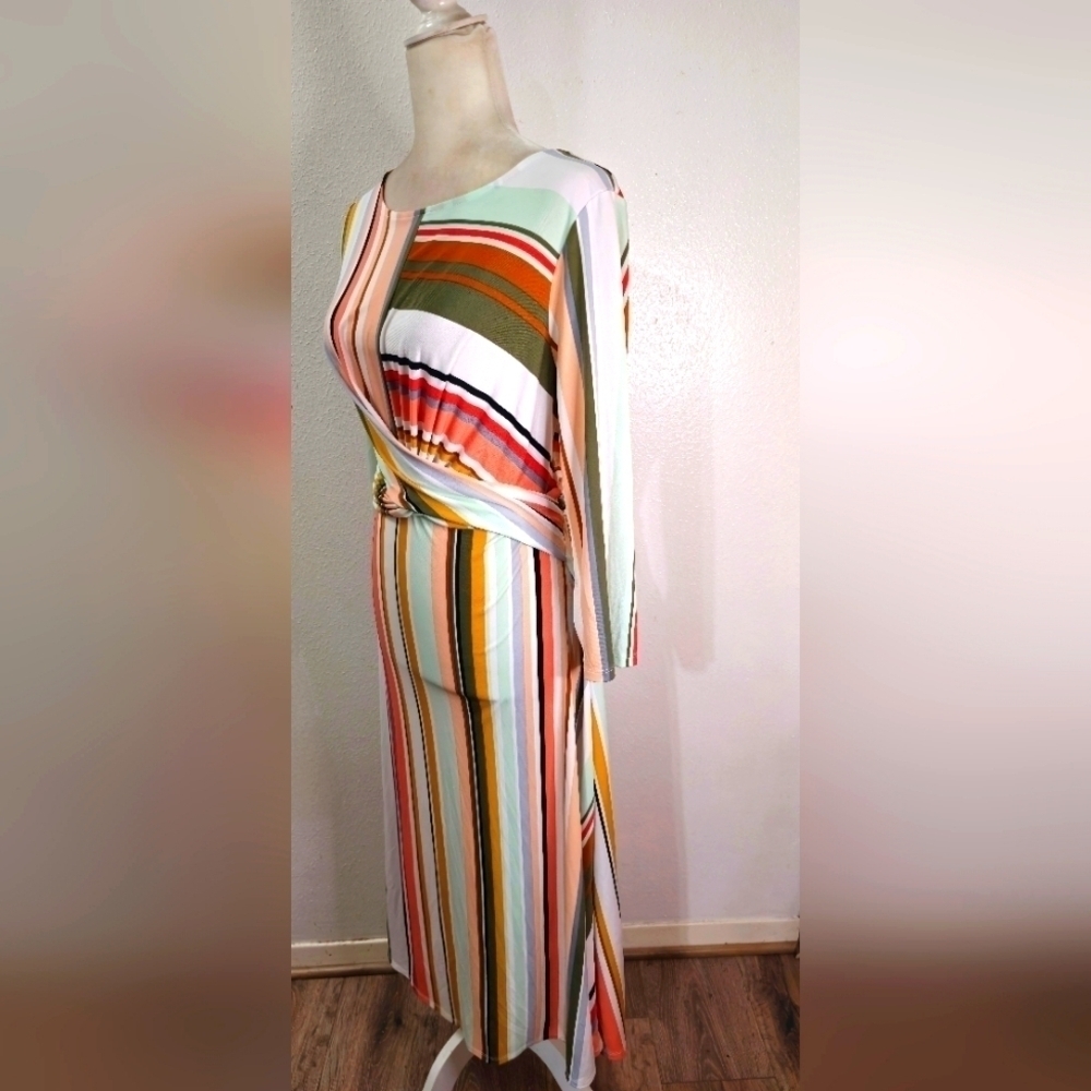 CHAUS MIDI DRESS - Picture 4 of 7
